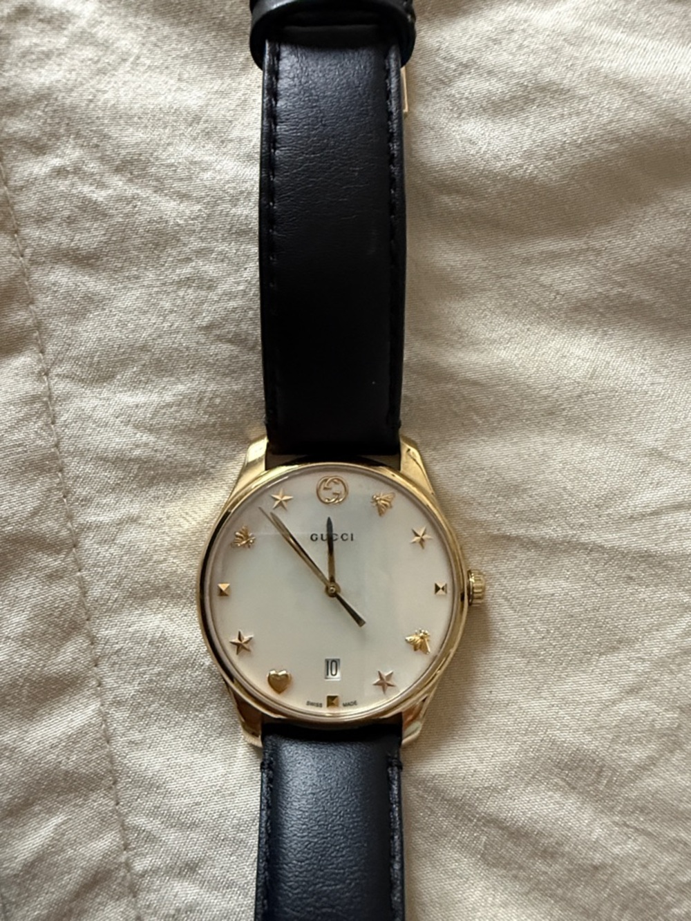 Gucci Black Leather Watch with Gold Case and White Dial - Picture 2 of 3